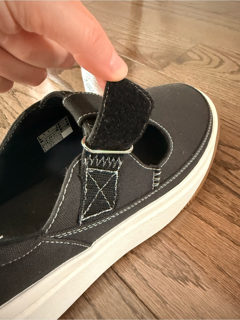 UGG Black Canvas Mary Jane Platform Clogs with Gum Sole - Picture 8 of 9